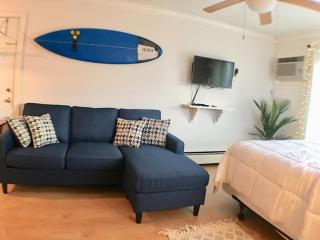 Jonathan's Ocean Front Studio Suites Hampton Beach! - Hampton - 9