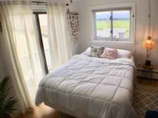 Jonathan's Ocean Front Studio Suites Hampton Beach! - Hampton - 5
