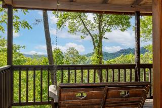 King Beds, VIEWS, Fire Pit, Spa, No Fees, New, Private, Games - Sevierville - 7