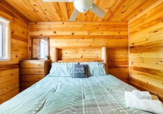 Lazy Bear Cabin near Nantahala Outdoor Center and Bryson City - Bryson City - 3