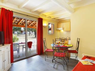 Terraced Houses in Sauve with Pools & Sauna - Sauve - 2