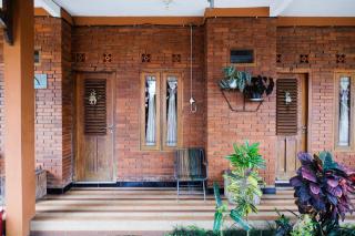RedDoorz Syariah near Akmil Magelang - Magelang - 6