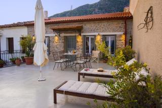 Guesthouse Simou with view 3 bedrooms - Arachova - 0