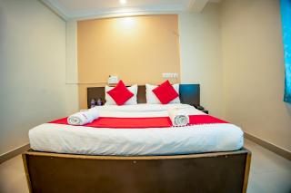 Hotel Om Palace - Lonavala - 4