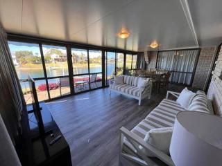 Waterfront Bliss - Port Macquarie - 7