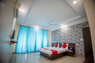 Hotel Om Palace - Lonavala - 1