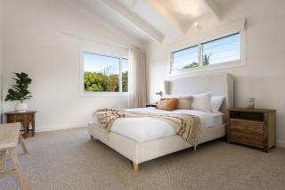 Kirra Beach House - relax in pool & sauna - Suffolk Park - 1