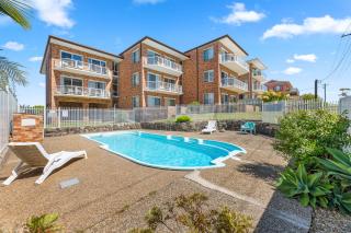 Unit 2 12 Ballingalla Apartments - Narooma - 8