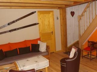 Chambre Familiale 4 Pers, 2ème Étage, Repas Traditionnels, Terrasse, Parking Hiver - FR-1-589-565 - Rochesson - 9