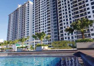 D Secret Homestay 2BR Condo Luxury - Johor Bahru - 1