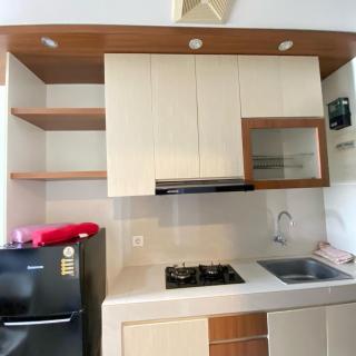 Springwood Residence by Tentrem Room - Warungmangga - 3