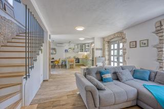 Villa Dvi Ladonje - Vabriga - 2
