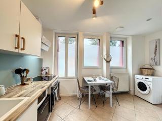 Appart LE SCANDINAVE - Maison 1911 - confort & prestige - Gien - 3