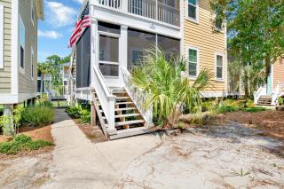 Caribbean Queen 28Cd By Pkrm - Pensacola - 8