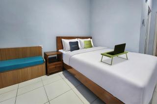 Urbanview Hotel Mutiara Persada Syariah Majalengka by RedDoorz - - 9