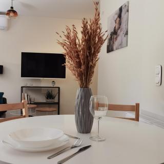 Locaroo apartment with garden space - Atene - 1