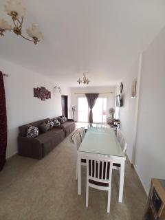 Sea Breeze شاليه مواجة للبحر Empire Resort العين السخنة - 5