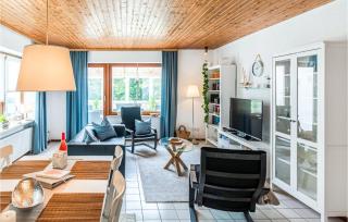 Awesome Apartment In Hasselberg - Hasselberg - 3