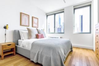 Hells Kitchen 1BR w Doorman nr Central Park NYC-524 - New York - 3