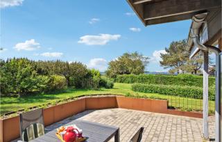 4 Bedroom Nice Home In Assens - Assens - 2