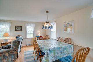 Walk to Beach Chatham Getaway with Sunroom! - Chatham - 5