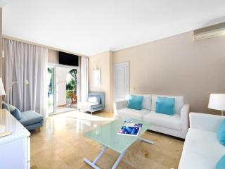 2 bedroom apartment, with sea views, in Puerto Banús - Marbella - 7
