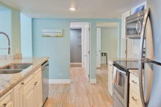 Breezy Bungalow A and B - 1