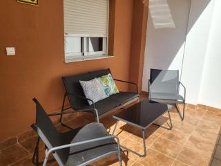 Bajo de esencia relajante con piscina privada y patio! - Vera - 4