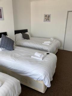 Sea view flat 1 @ 4A Castle Street - 7