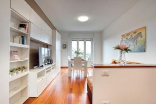 CaseOspitali - Casa Park View, ampio trilocale per famiglie sul parco - Milan - 0
