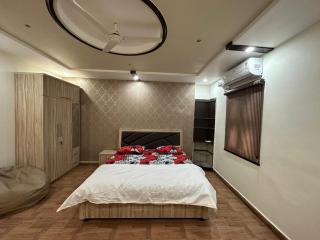 SunRays - Unique 3BHK in the Heart of the City - Gwalior - 4