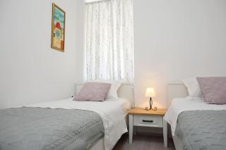 New place in Old town of Trogir, parking - Trogir - 6