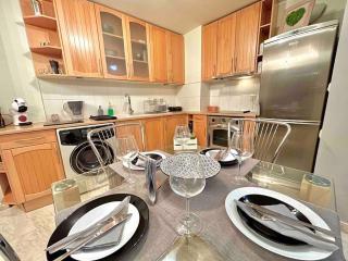 By The Sea Apartment - Varna - 3