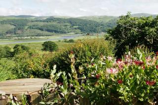 Glan y Morfa Welsh farmhouse overlooking Dyfi Estuary Rated 4 star Visit Wales - Pennal - 5