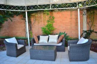 Room in Villa - The romantic atmosphere of the red room to discover the pleasure of a stay - Antananarivo - 2