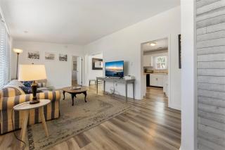 205 E Magnolia Ave - 3