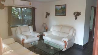 Phratamnak Inn guesthouse - 100 mtr from the beach - 8