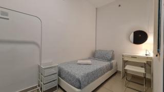 Rooms at Mansion One, Shared Apartment Only - George Town - 4