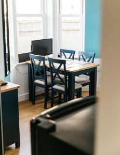 Stylish Open Plan City Apartment - Bath - 6