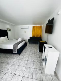 Douglas Highway Inn Hotel - Cabo Rojo - 7