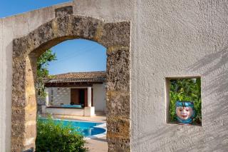 Villa Amurusanza - Dependance con piscina - Triscina - 4