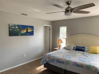GULFBEACHPLACE HOLMES BEACH - Holmes Beach - 2