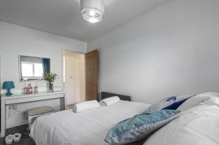 Clydfan - Holyhead - 1