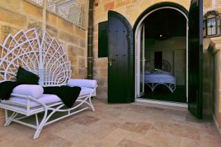 Chapel 5 Boutique Suites B&B - 1