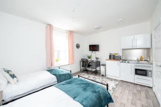 Brinton's Road - Modern Studio Apartments in City Centre - Southampton - 9