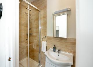 Brinton's Road - Modern Studio Apartments in City Centre - Southampton - 3