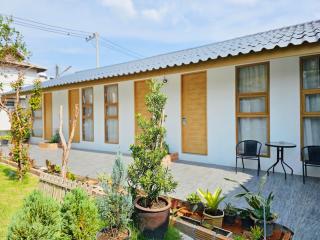 SherVa101 Home and Hostel - 7