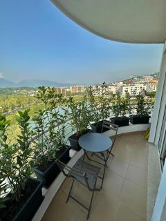 Queen’s Luxury Apartments Lake - Tirana - 9