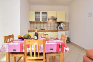 Holiday home in Drage with sea views, balcony, air conditioning,WiFi 592-1 - Drage - 2