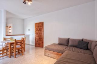 Alojamientos Turísticos Cardona - Apartamento 1 Hab. Standart - Es Pujols - 4